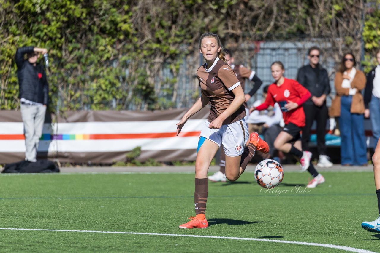 Bild 94 - wBJ FC St. Pauli - Eimsbuetteler TV : Ergebnis: 3:4